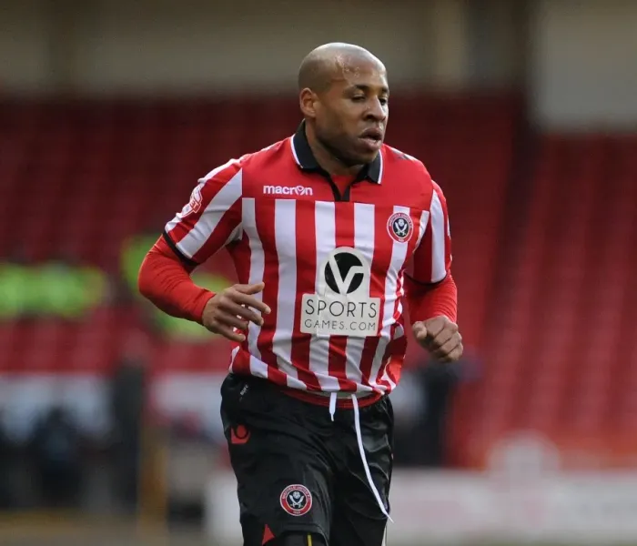 Framed Print : Matthew Hill in Action: Sheffield United vs. Bristol City, Bramall Lane, 2014 - Football Match Framed Print : Matthew Hill in Action: Sheffield United vs. Bristol City, Bramall Lane, 2014 - Football Match