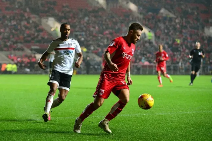 Framed Print : Matty Taylor in Action: Bristol City vs Fulham, Ashton Gate, 2017