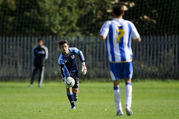 Max O'Leary in Action: Bristol City U18 vs Brighton & Hove Albion U18 Football Match