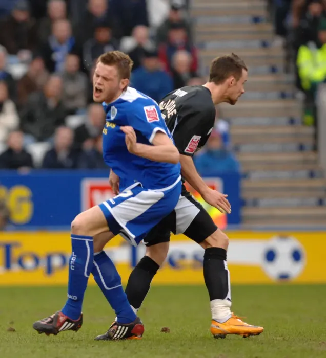 Framed Print : McIndoe in Action: Leicester City vs. Bristol City Framed Print : McIndoe in Action: Leicester City vs. Bristol City