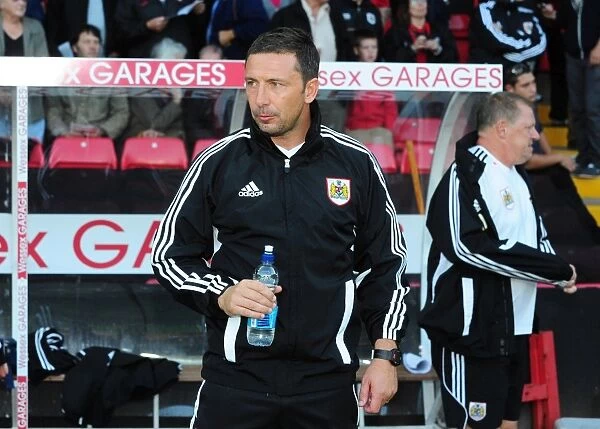McInnes Rallies Bristol City in Championship Showdown Against Crystal Palace, 2012