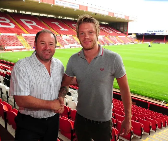 Framed Print : Meet the New Signings: Bristol City First Team, 09-10 Season