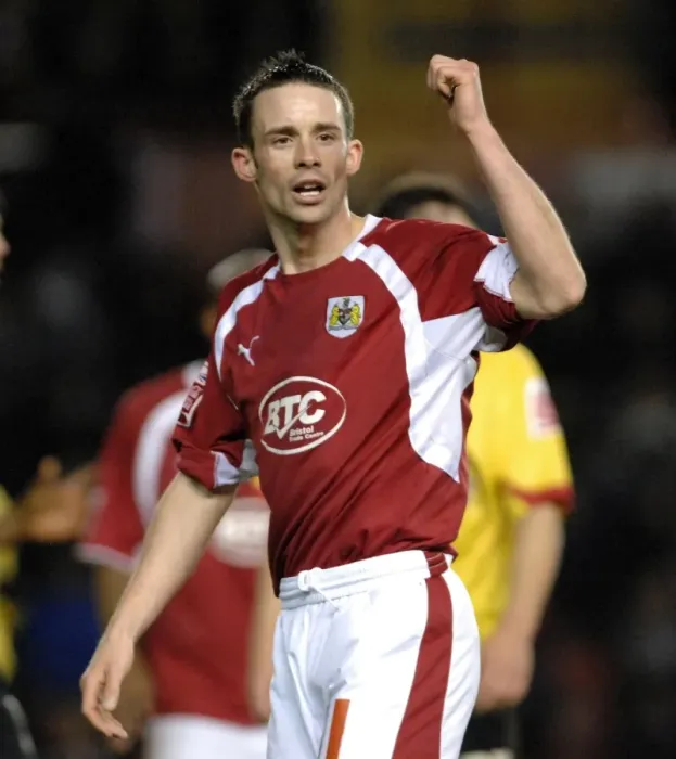 Framed Print : Michael McIndoe in Action: Bristol City vs. Watford