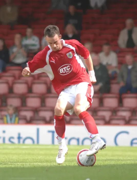 Framed Print : Michael McIndoe in Focus: Pre-Season Training with Bristol City FC