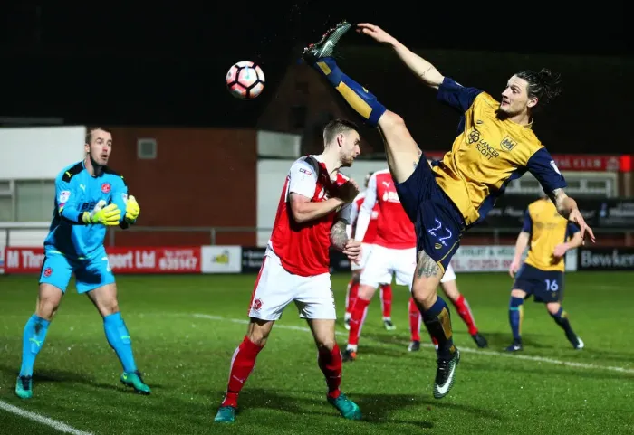 Framed Print : Milan Djuric Stretches for Goal: Fleetwood Town vs. Bristol City, FA Cup Replay Framed Print : Milan Djuric Stretches for Goal: Fleetwood Town vs. Bristol City, FA Cup Replay