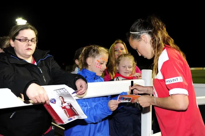 Framed Print : Natasha Harding of Bristol Academy Signing Autographs During BAWFC vs Chelsea Ladies Match Framed Print : Natasha Harding of Bristol Academy Signing Autographs During BAWFC vs Chelsea Ladies Match