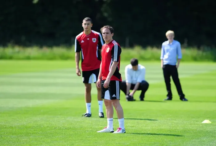 Framed Print : Neil Kilkenny: Bracing Focus during Bristol City's Pre-season Training