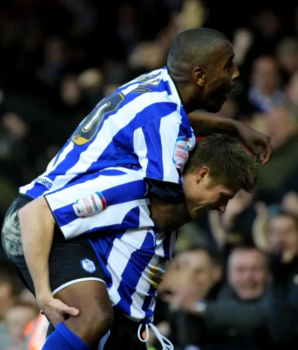 Framed Print : Neil Mellor and Clinton Morrison Celebrate Sheffield Wednesday's FA Cup Victory over Bristol City (08 / 01 / 2011)