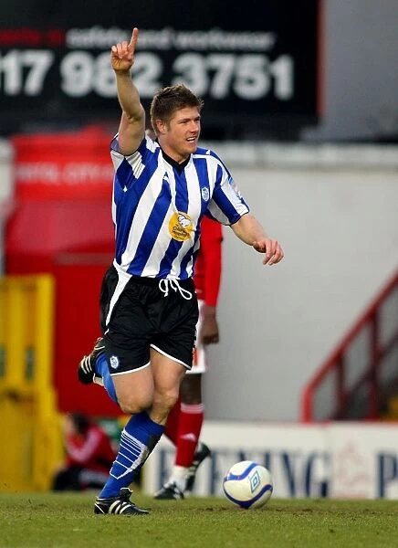 Neil Mellor's Euphoric Moment: FA Cup Upset as Bristol City Defeats Sheffield Wednesday (08 / 01 / 2011)