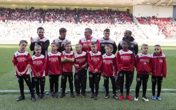 Framed Print : New Faces at Ashton Gate: Bristol City Academy's Latest Signings Debut Against Barnsley (220417) Framed Print : New Faces at Ashton Gate: Bristol City Academy's Latest Signings Debut Against Barnsley (220417)