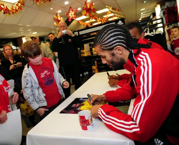Framed Print : New Faces Joining the Squad: Player Signing, Bristol City FC - Season 10-11 Framed Print : New Faces Joining the Squad: Player Signing, Bristol City FC - Season 10-11