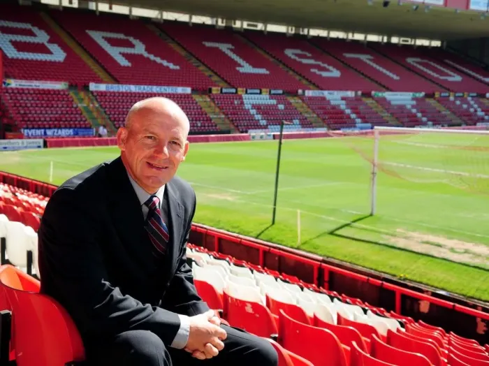 Framed Print : New Manager Steve Coppell Takes Charge: Bristol City's Championship Season at Ashton Gate (April 2010)