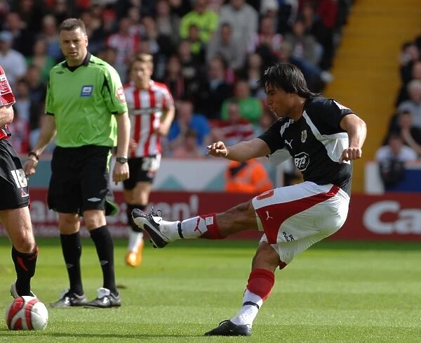Nick Carle in Action: Sheffield United vs. Bristol City