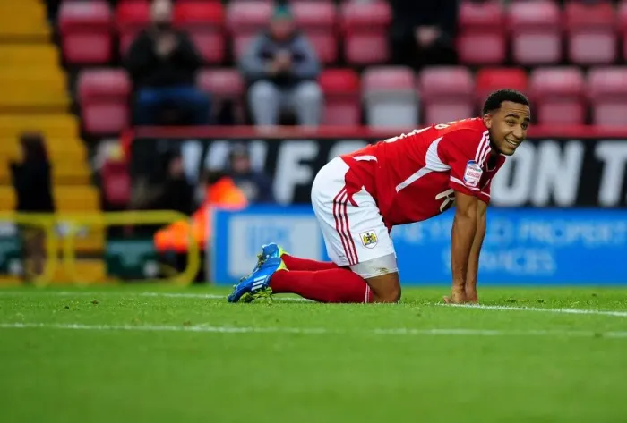 Framed Print : Nicky Maynard in Action: Bristol City vs. Southampton Framed Print : Nicky Maynard in Action: Bristol City vs. Southampton