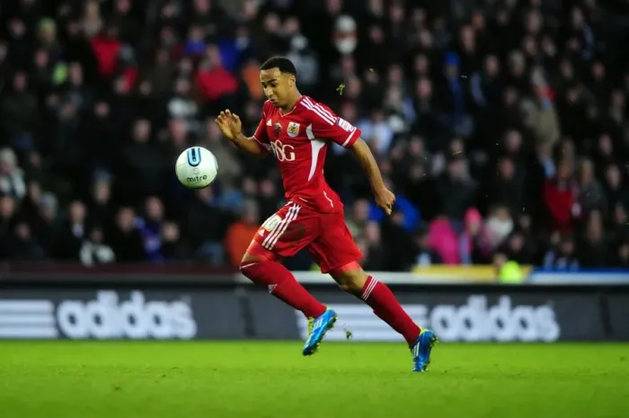 Framed Print : Nicky Maynard of Bristol City in Action against Derby County, Championship Match, December 10, 2011