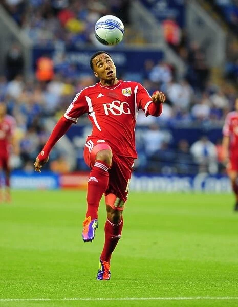 Nicky Maynard of Bristol City Faces Off Against Leicester City in Championship Match, August 2011