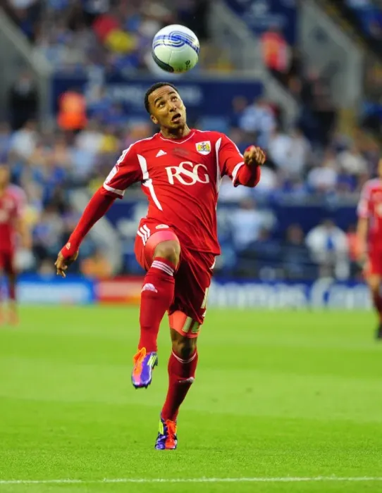 Framed Print : Nicky Maynard of Bristol City Faces Off Against Leicester City in Championship Match, August 2011
