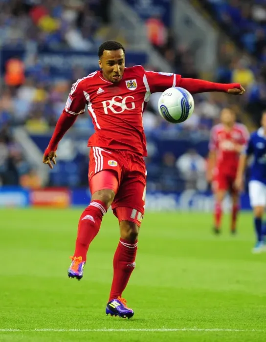 Framed Print : Nicky Maynard of Bristol City vs. Leicester City, Championship Match, August 2011 - Editorial Use Only Framed Print : Nicky Maynard of Bristol City vs. Leicester City, Championship Match, August 2011 - Editorial Use Only