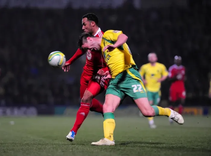 Framed Print : Nicky Maynard vs Elliott Ward: Battle for Supremacy in the Championship Clash between Norwich City and Bristol City - 14 / 03 / 2011 Framed Print : Nicky Maynard vs Elliott Ward: Battle for Supremacy in the Championship Clash between Norwich City and Bristol City - 14 / 03 / 2011