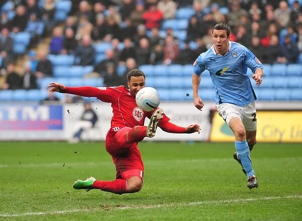 Nicky Maynard's Close Call: Coventry City vs. Bristol City Championship Clash (05 / 03 / 2011)