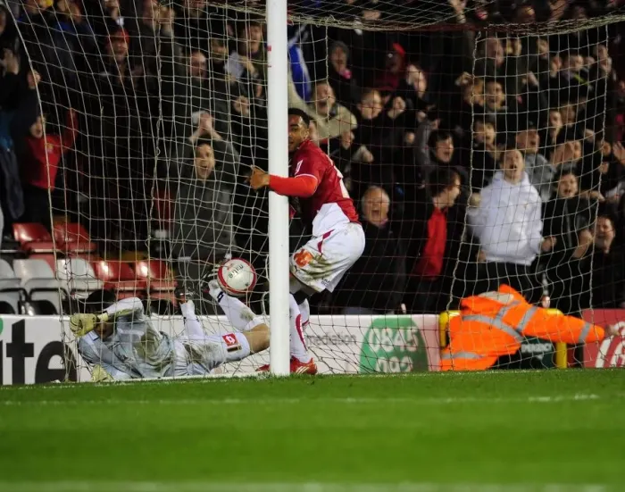 Framed Print : Nicky Maynard's Double: Championship Thriller - Bristol City vs Barnsley at Ashton Gate Stadium (23 / 03 / 2010)