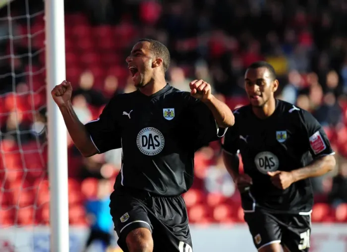 Framed Print : Nicky Maynard's Euphoric Goal Celebration: Opening the Scoring for Bristol City against Barnsley