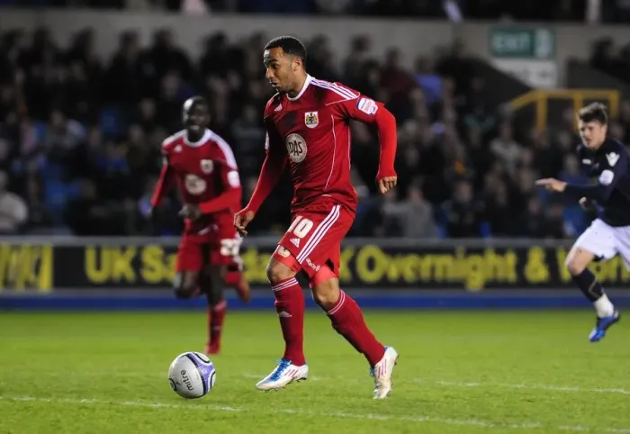 Framed Print : Nicky Maynard's Goal-line Save by David Forde - Millwall vs. Bristol City, Championship 2011 Framed Print : Nicky Maynard's Goal-line Save by David Forde - Millwall vs. Bristol City, Championship 2011