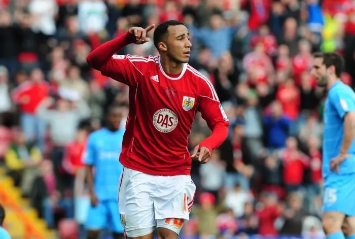 Framed Print : Nicky Maynard's Solo Goal: Championship-Winning Moment for Bristol City vs Doncaster Rovers (02 / 04 / 2011)