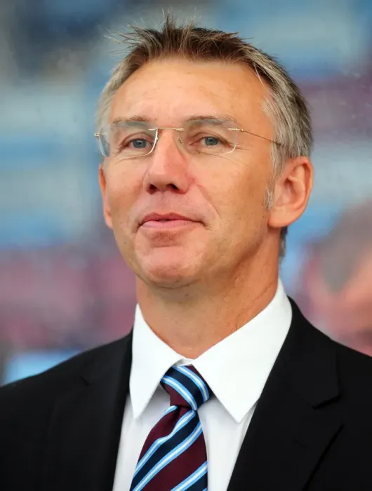 Framed Print : Nigel Adkins Faces Off Against Bristol City in Championship Showdown at Glanford Park, September 2010