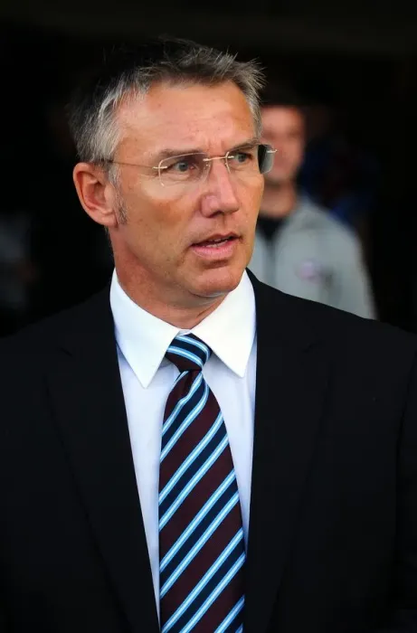 Framed Print : Nigel Adkins vs. Bristol City: Scunthorpe United vs. Championship Rivals at Glanford Park (September 11, 2010) Framed Print : Nigel Adkins vs. Bristol City: Scunthorpe United vs. Championship Rivals at Glanford Park (September 11, 2010)