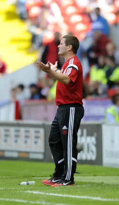 Framed Print : Nigel Clough Kicks Off Sheffield United's League One Campaign Against Bristol City Framed Print : Nigel Clough Kicks Off Sheffield United's League One Campaign Against Bristol City
