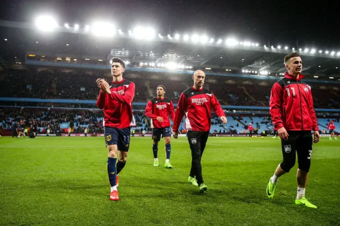 Framed Print : O'Dowda in Action: Aston Villa vs. Bristol City, Sky Bet Championship (2017) Framed Print : O'Dowda in Action: Aston Villa vs. Bristol City, Sky Bet Championship (2017)