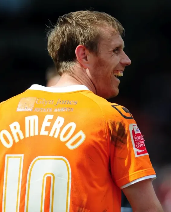 Framed Print : Ormerod Stuns Bristol City: Brett Scores the Decisive Goal for Blackpool in Championship Clash, May 2010 Framed Print : Ormerod Stuns Bristol City: Brett Scores the Decisive Goal for Blackpool in Championship Clash, May 2010