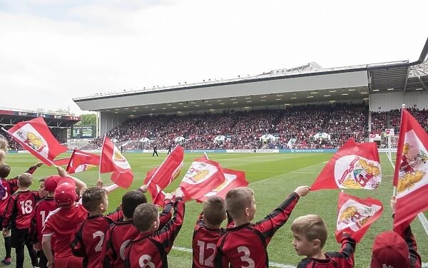 Packed Dolman Stand: Intense Atmosphere at Ashton Gate during Bristol City vs Birmingham City (Sky Bet Championship)