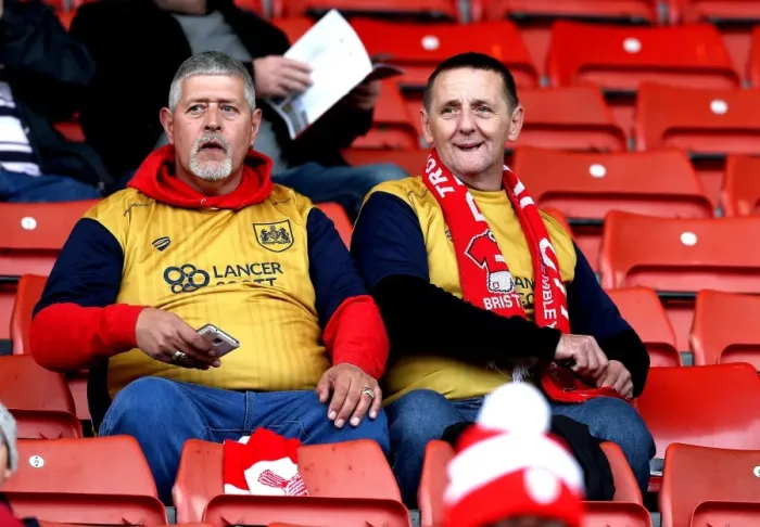 Framed Print : Passionate Bristol City Fans at Oakwell Stadium during Barnsley vs. Bristol City, Sky Bet Championship (October 2016)
