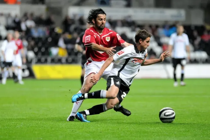 Framed Print : Paul Hartley