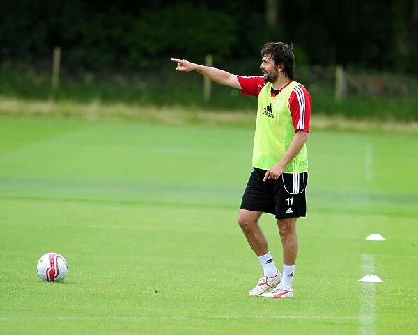 Paul Hartley in Focus: Training with Bristol City FC