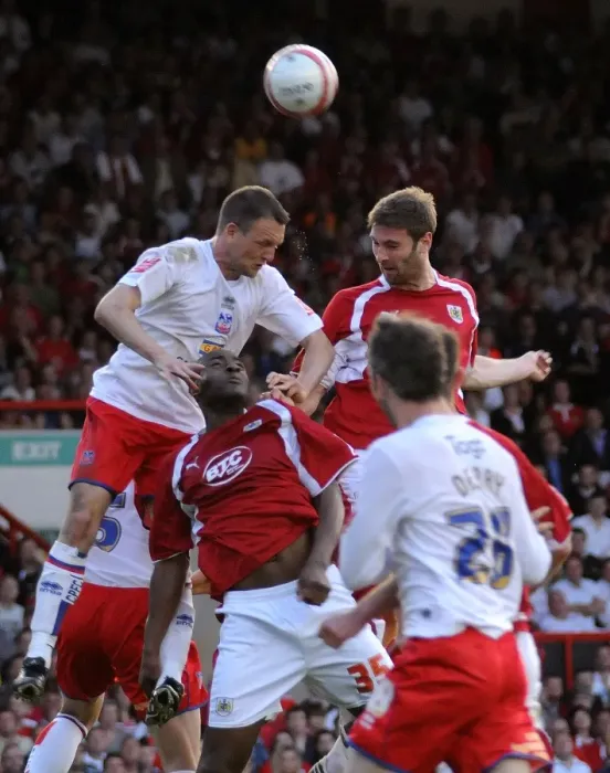 Framed Print : Play-Off Drama: Jamie McCombe in Action for Bristol City vs. Crystal Palace
