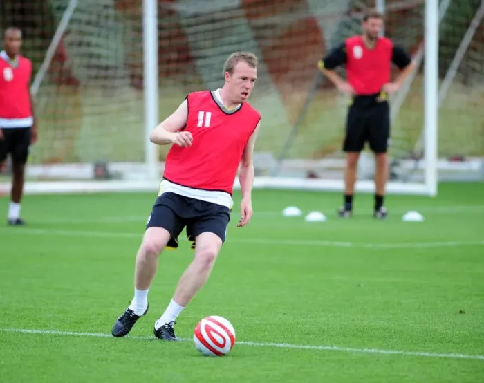 Framed Print : Pre-Season Training: The Road to Glory with Bristol City First Team (09-10)