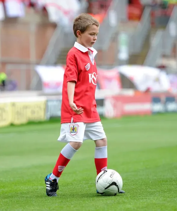 Framed Print : The Promotion Showdown: Bristol City vs Walsall at Ashton Gate, May 2015