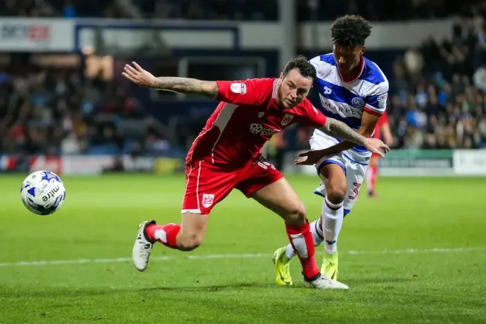 Framed Print : QPR vs. Bristol City: Sky Bet Championship Clash at Loftus Road Stadium (18 / 10 / 2016)