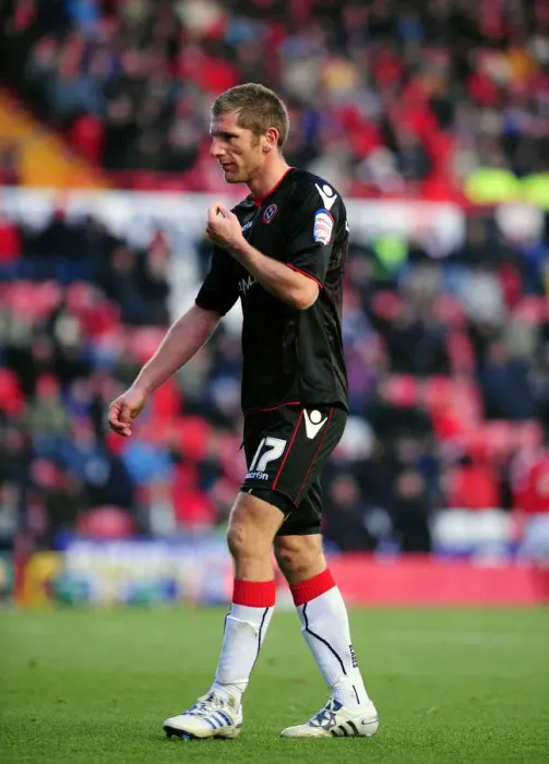 Framed Print : Red Card for Cresswell: Bristol City vs Sheffield United (Nov. 27, 2010, Championship)