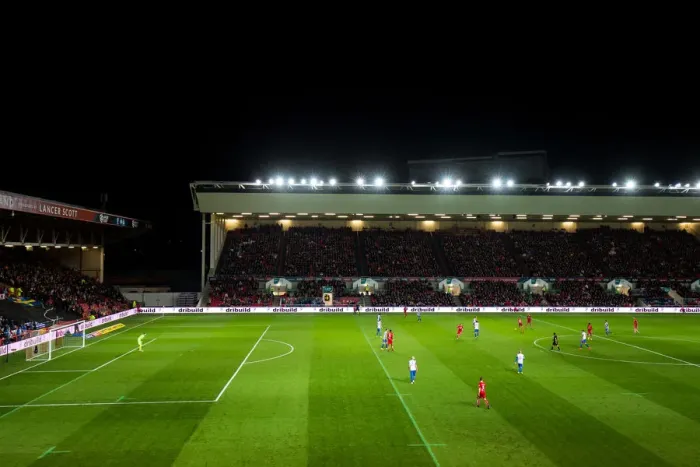 Framed Print : Remembrance Day Tribute: Minutes of Silence at Bristol City vs. Brighton & Hove Albion (November 5, 2016)