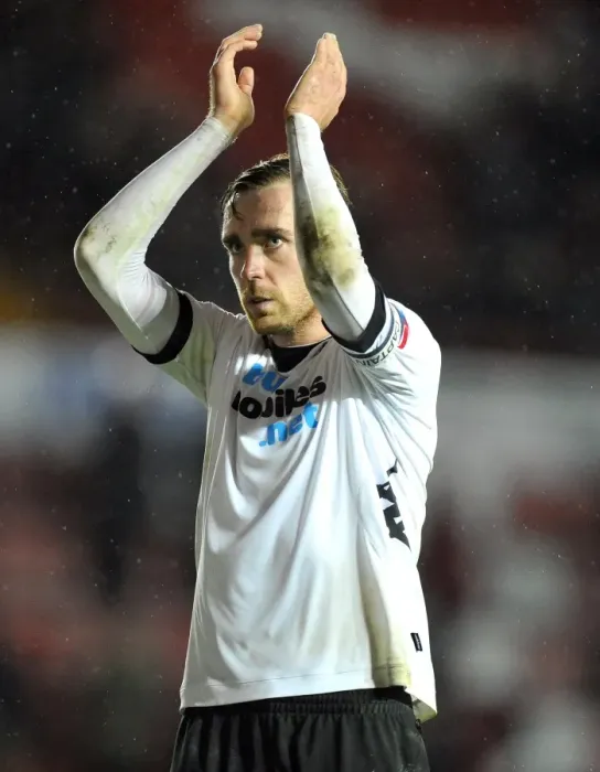 Framed Print : Richard Keogh in Action: Derby County vs. Bristol City Championship Clash (2012) Framed Print : Richard Keogh in Action: Derby County vs. Bristol City Championship Clash (2012)