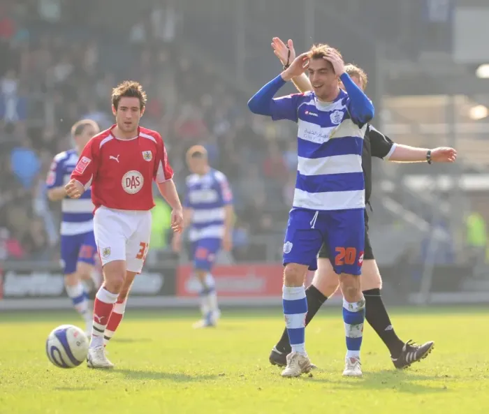 Framed Print : The Rivalry: QPR vs. Bristol City (Season 08-09) Framed Print : The Rivalry: QPR vs. Bristol City (Season 08-09)