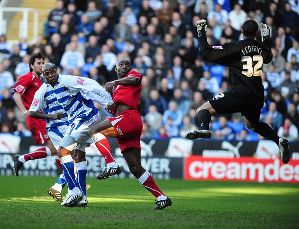 The Rivalry Unleashed: Reading vs. Bristol City - Season 08-09 Football Match