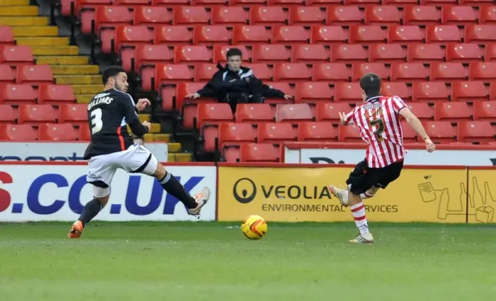 Framed Print : Ryan Flynn Scores for Sheffield United Against Bristol City, 2014 Framed Print : Ryan Flynn Scores for Sheffield United Against Bristol City, 2014