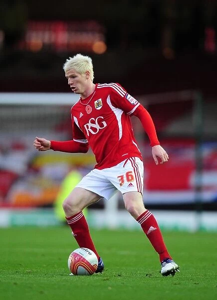 Ryan McGivern in Championship Action: Bristol City vs Burnley, 05-11-2011 (Editorial Use Only)
