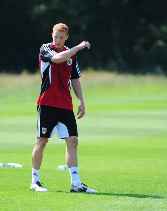 Framed Print : Ryan Taylor's Intense Pre-Season Training: Gearing Up with Bristol City Framed Print : Ryan Taylor's Intense Pre-Season Training: Gearing Up with Bristol City