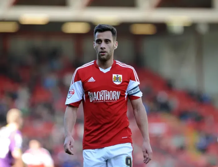 Framed Print : Sam Baldock in Action: Bristol City vs. Notts County, Sky Bet League One, 2014 Framed Print : Sam Baldock in Action: Bristol City vs. Notts County, Sky Bet League One, 2014
